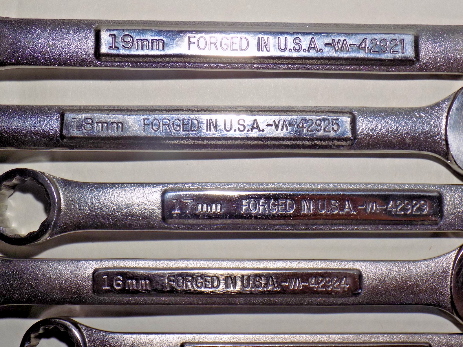 A++ Near Mint 13 Pc. USA Craftsman -VA- 7-19MM Satin Finish Combo Wrench Set-A++