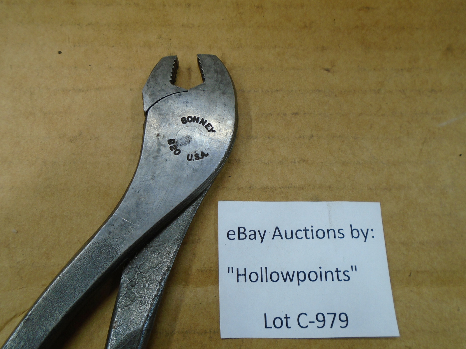 Bonney USA B20 Battery Terminal Pliers 8″ Long C979