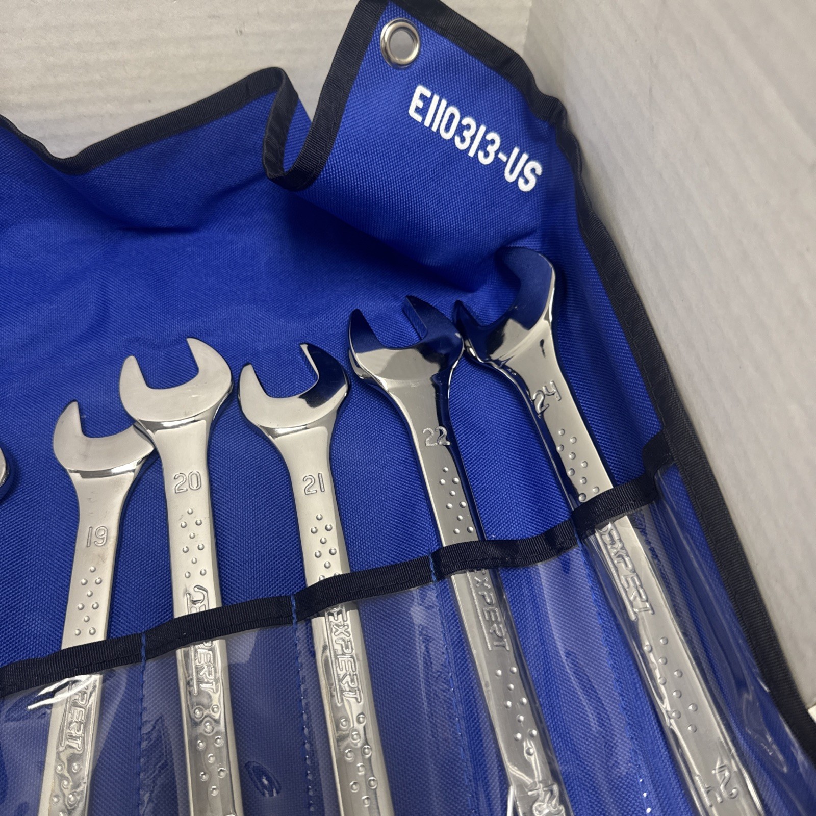 EXPERT E110313-US 18 Pieces Combination Wrench Set W/Roll Blue Pouch Brand New