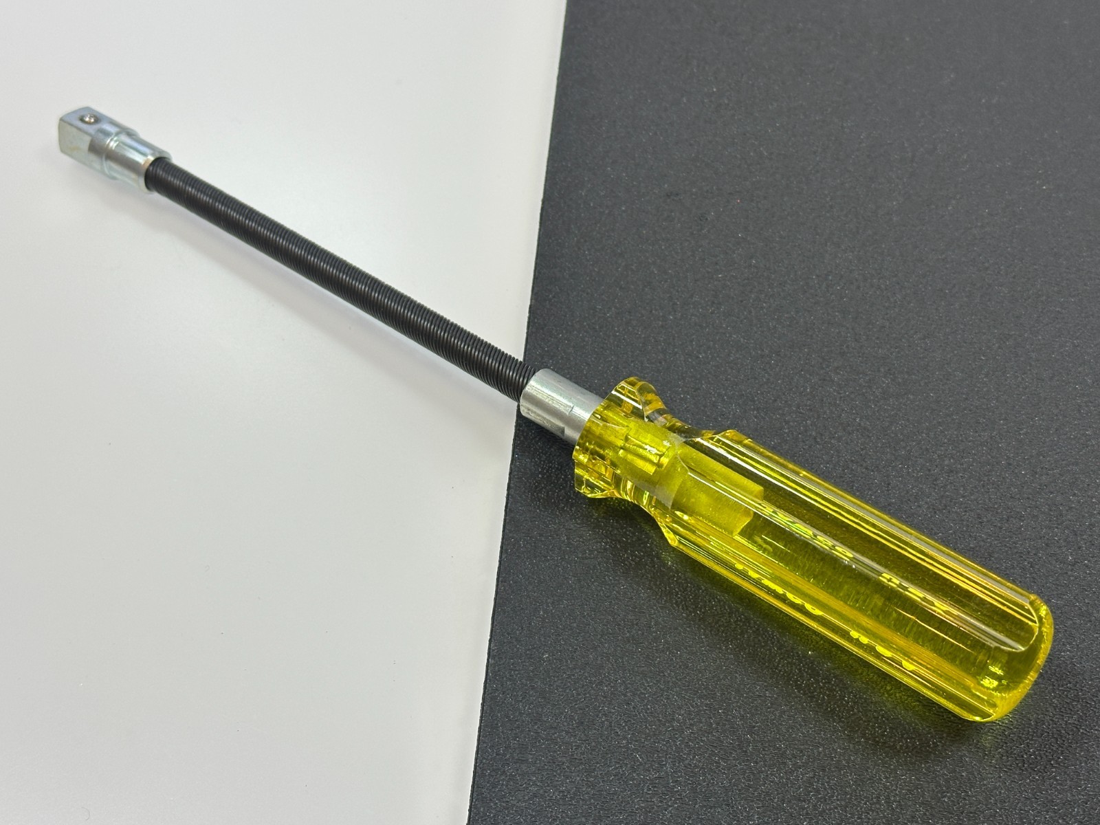 NOS Jawco Tools USA Made 3/8″ Drive FLEXIBLE FLEX Spinner Handle, Amber Yellow