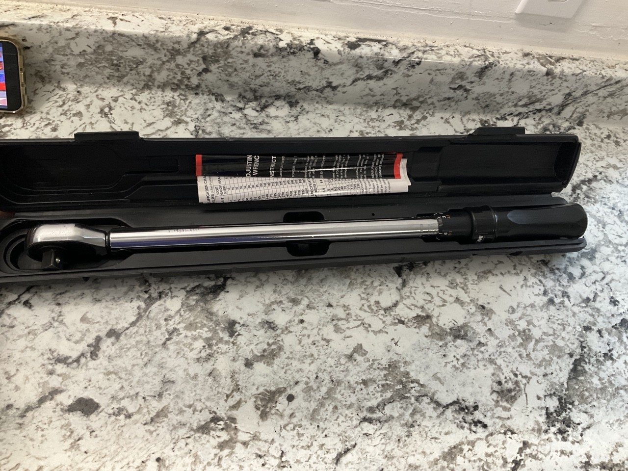 OEM Tools 1/2″ Drive Click Type Torque Wrench (30-250 Ft Lb Torque Wrench)