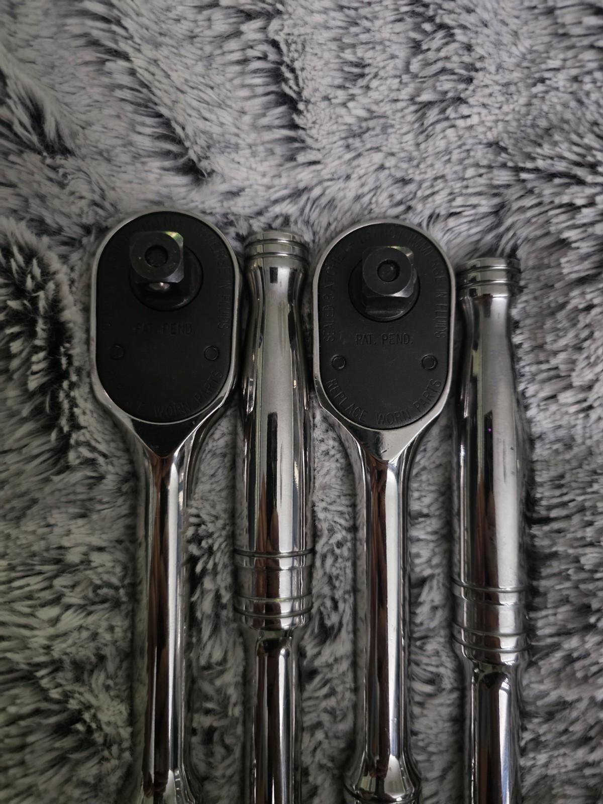 Snap-on 1/2″ Dr Dual 80 Technology Standard Handle Quick-Release Ratchet SR80A