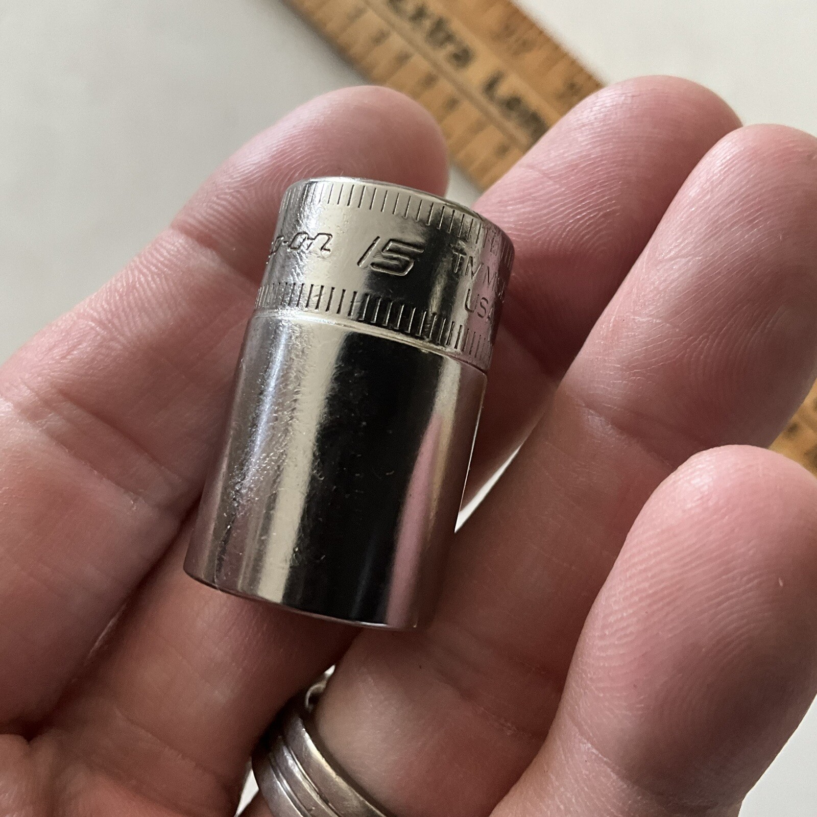 Snap-on tmms15 15mm 1/4″ drive metric semi deep 6 point socket