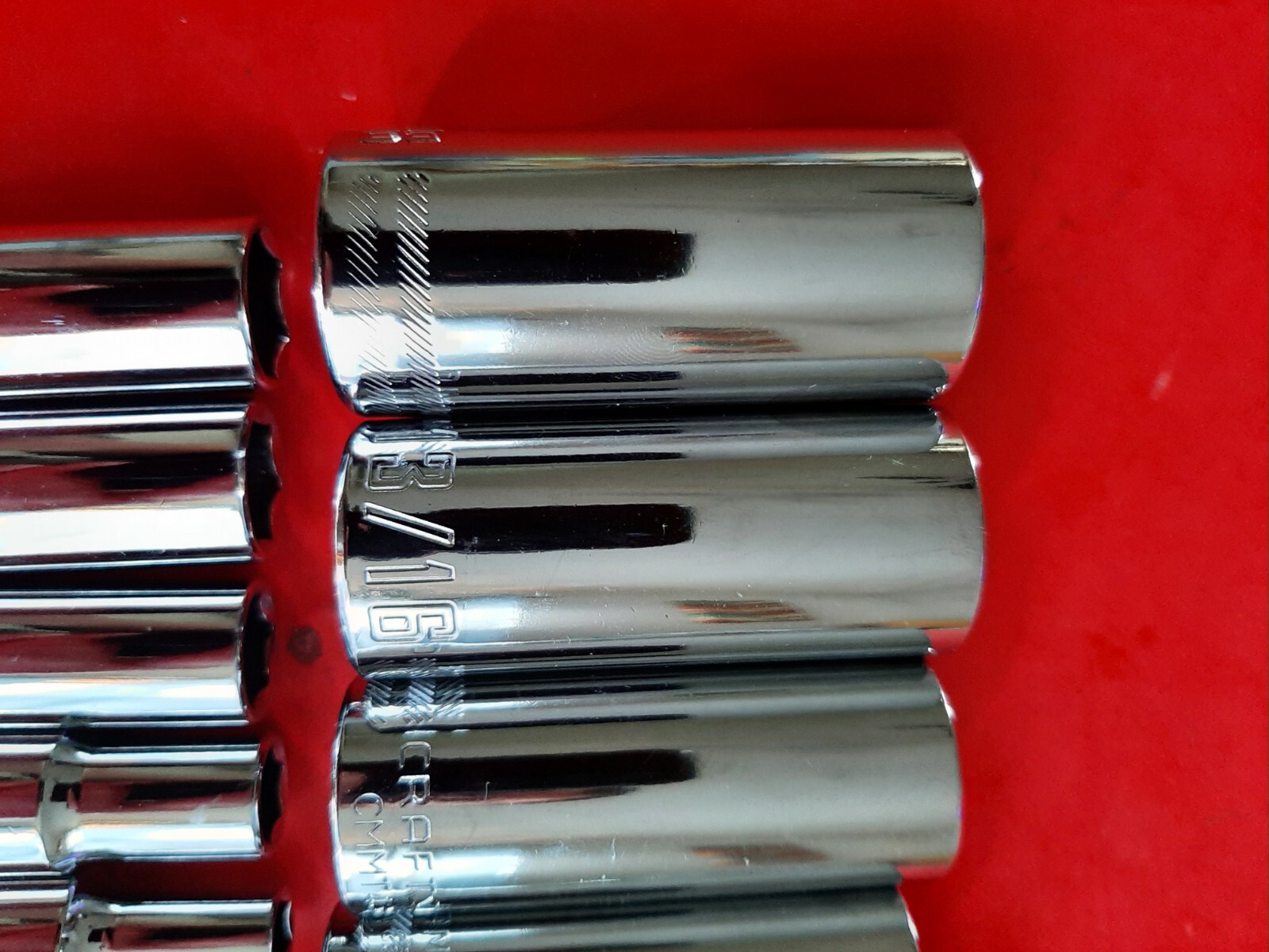 NEW Craftsman Tools 11 Piece 3/8″ Drive SAE 6 Point Deep Socket Set 1/4″ to 7/8″