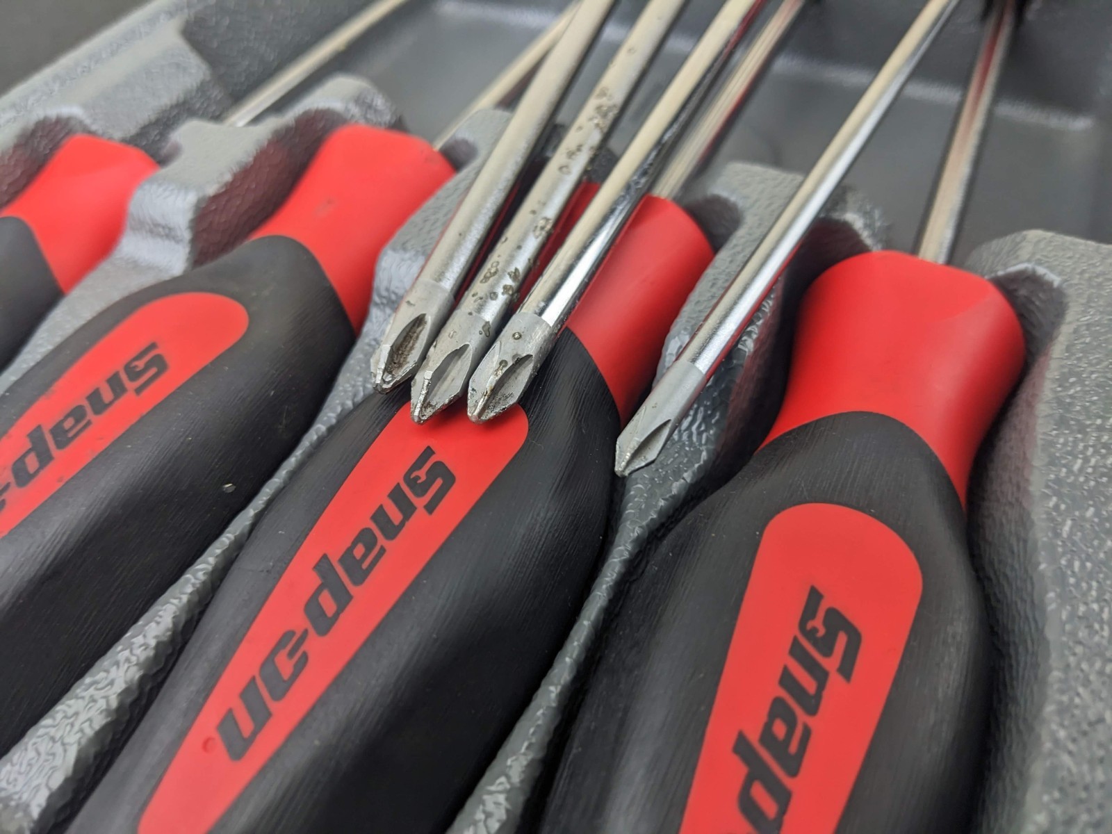 #bo456 Snap-on RED Instinct Soft Handled 8pc Cabinet Screwdriver Set SGDXL80B