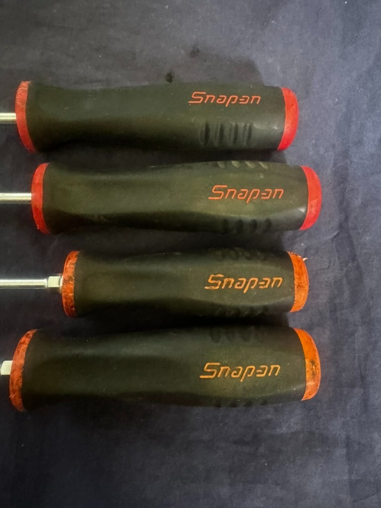 Snap On Screwdriver Lot 4 Pc Phillips And Flat Soft Grip USA Mechanics Tools