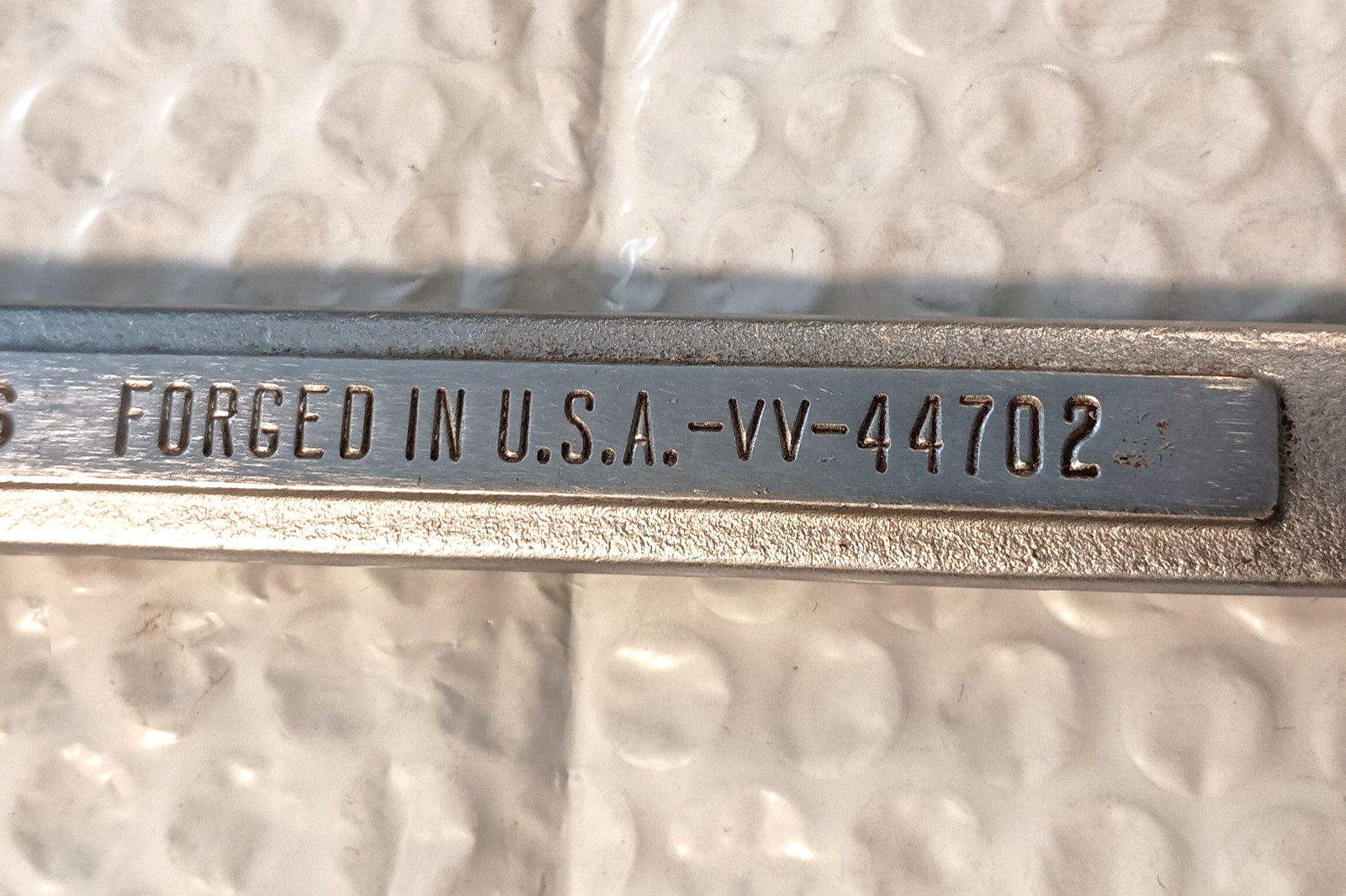 CRAFTSMAN TOOLS USA VV44702, 13/16″ COMBINATION WRENCH, 10.25″ LONG, 12 POINT.