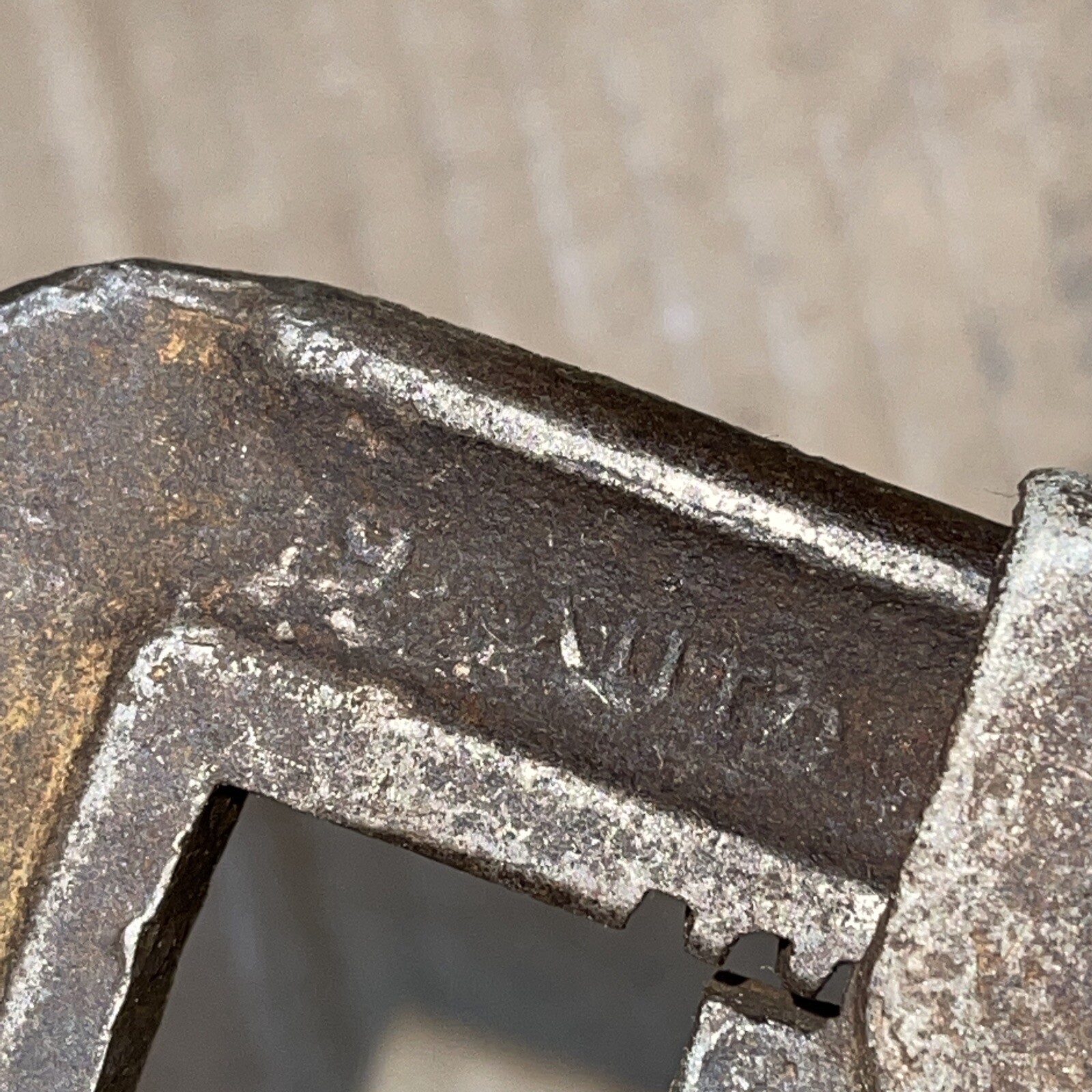 Vintage 9 In AUTO Adjustable Pipe Wrench 9″ Made In USA 9in Antique