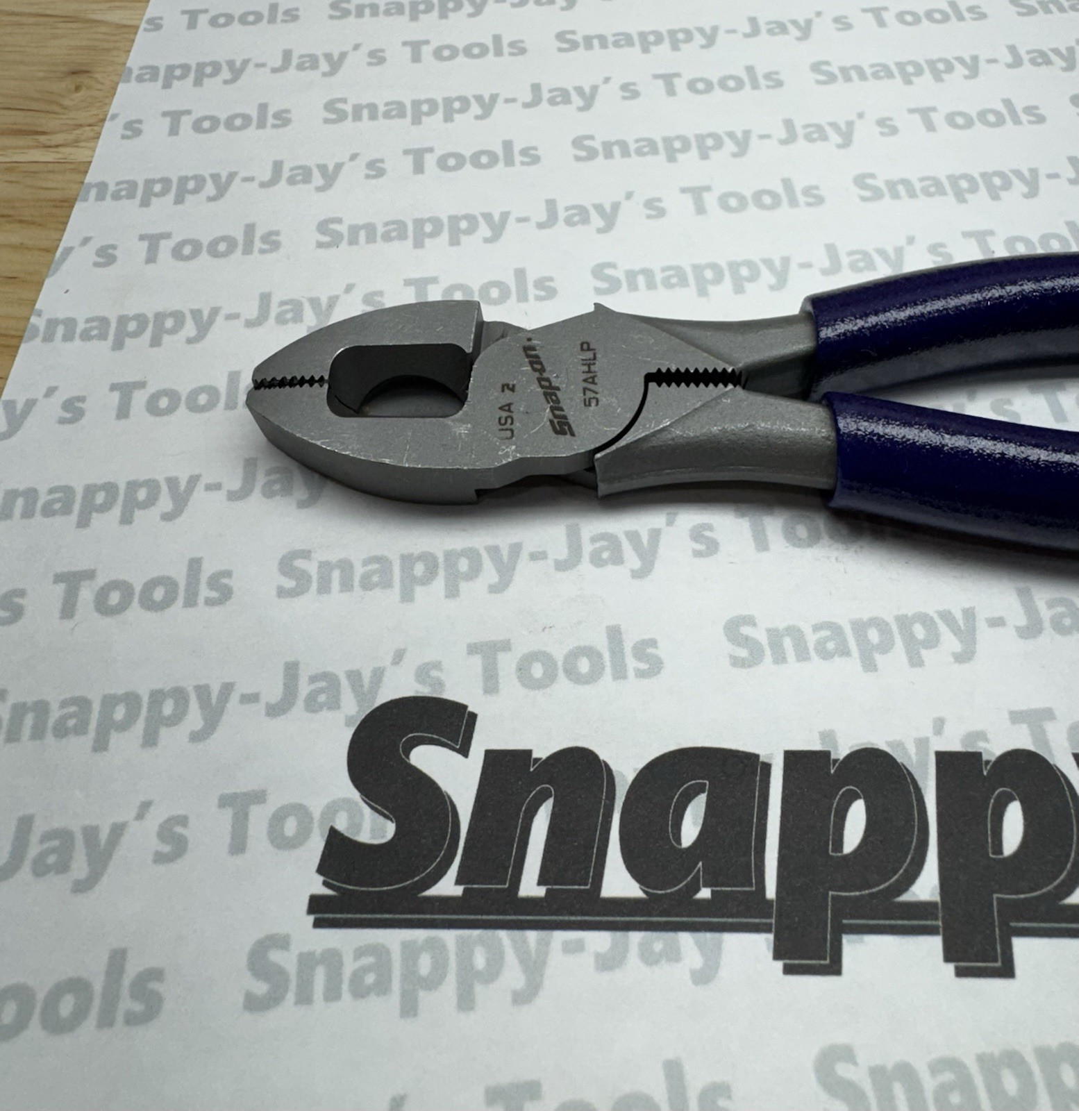 Snap-on Tools USA NEW 7″ DARK PURPLE Lineman’s Pliers 57AHLP