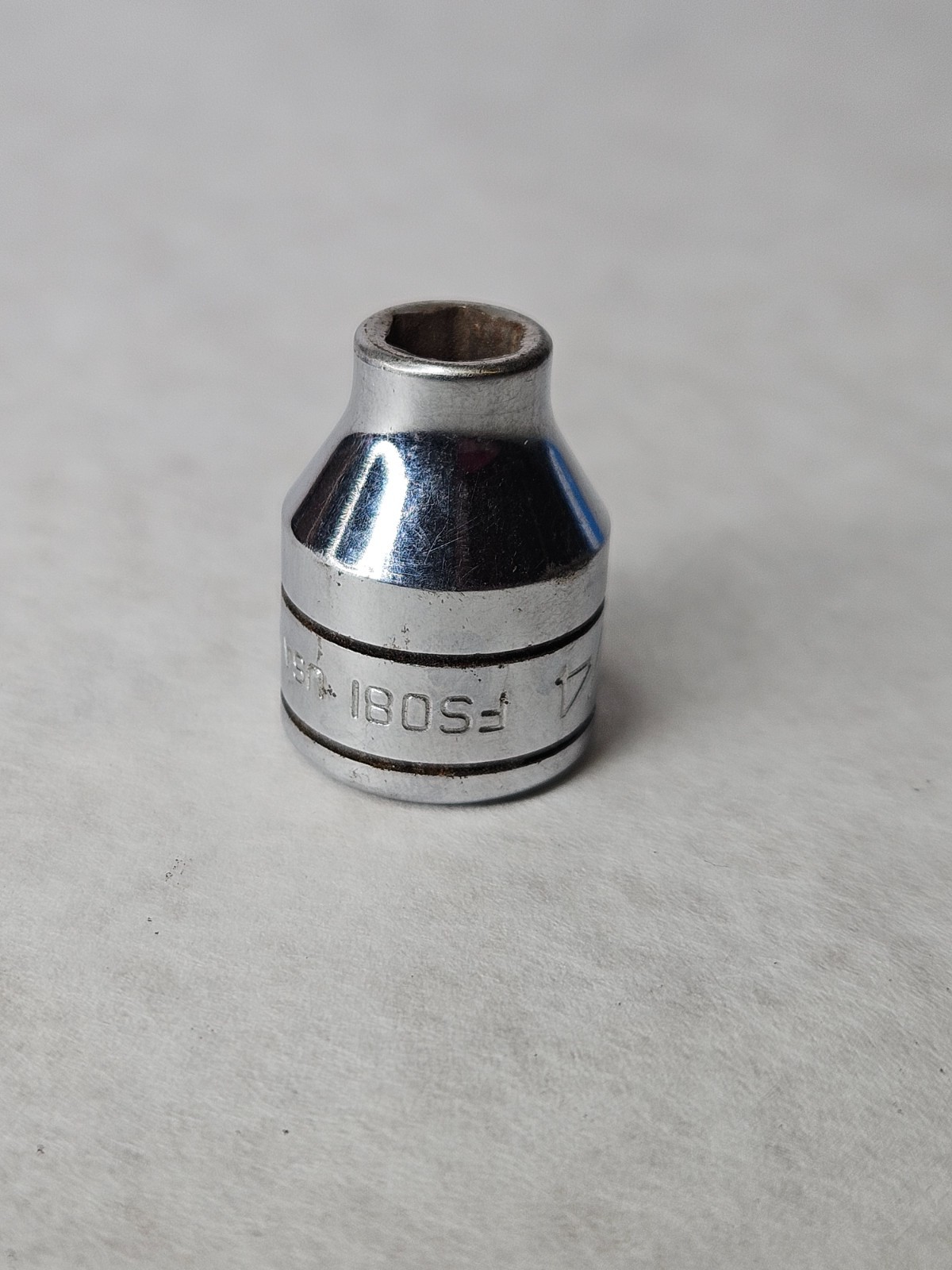 Snap-On FS081 3/8″ Drive 1/4″ Shallow 6pt SAE Flank Drive Shallow Socket