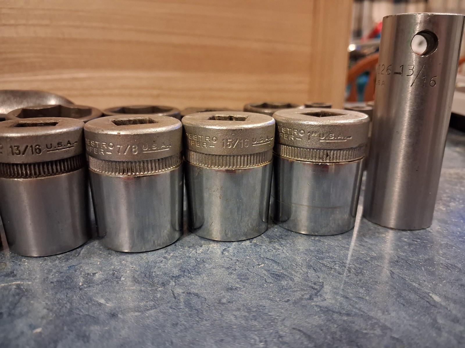 26 Piece Pre War Mixed Socket Wrench-Sockets-Plomb-Hinsdale-Indestro-Super-truth