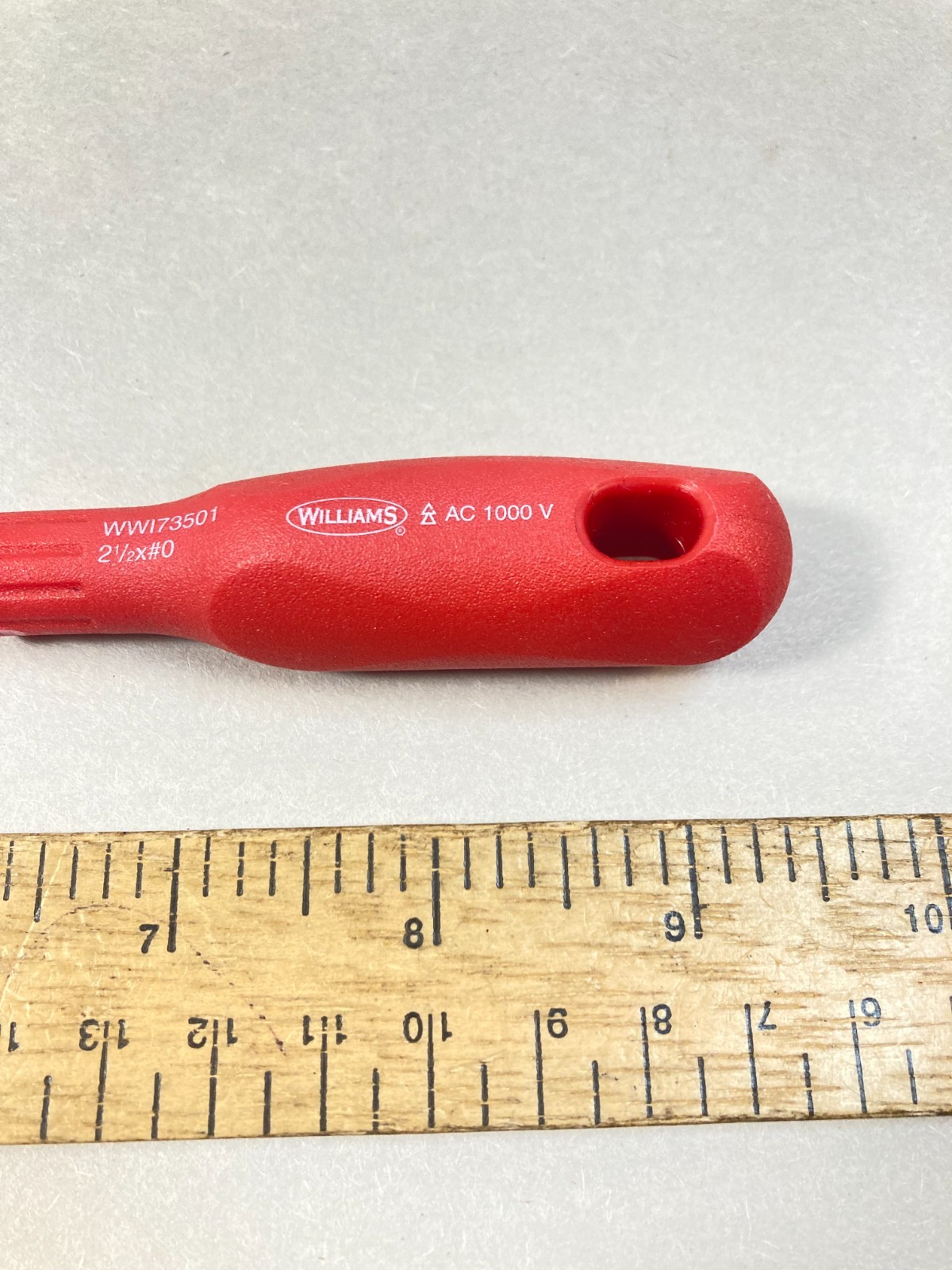 Williams Screwdriver 2 1/2 x #0 Phillips Insulated 1000V #WW173501 Germany