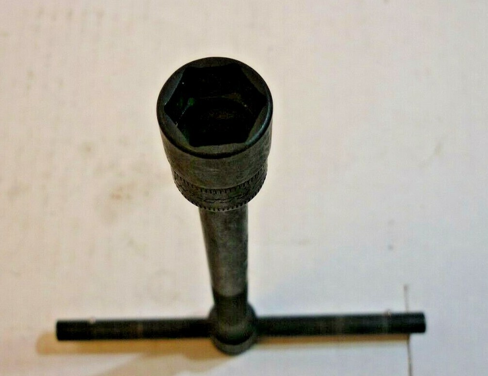 Snap-On 14mm Socket w/5″ extension and T-handle, pn FSM141
