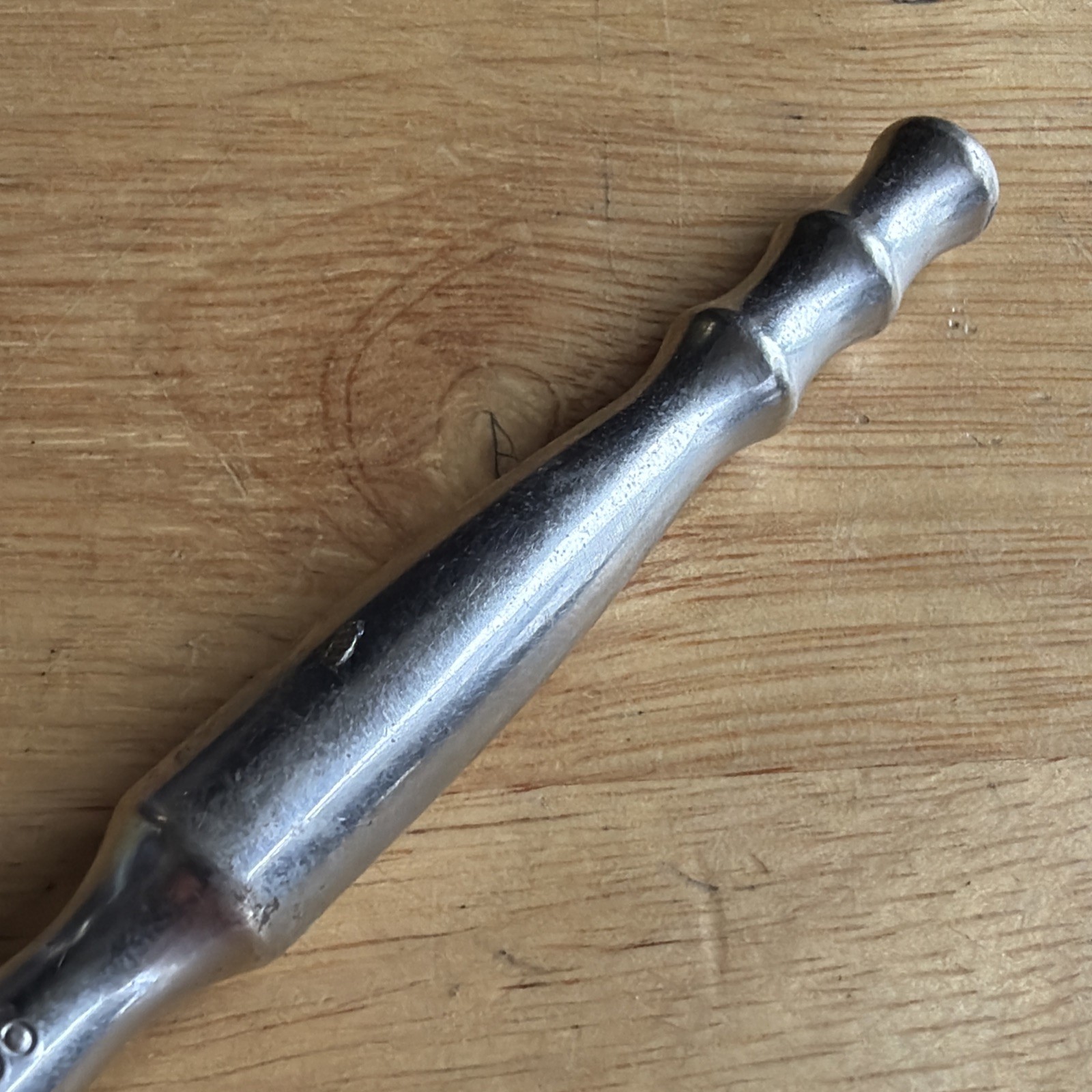 Blue Point Tools 5.5″ Long Ratchet 1/4″ Drive W/ Quick Release BPRT936