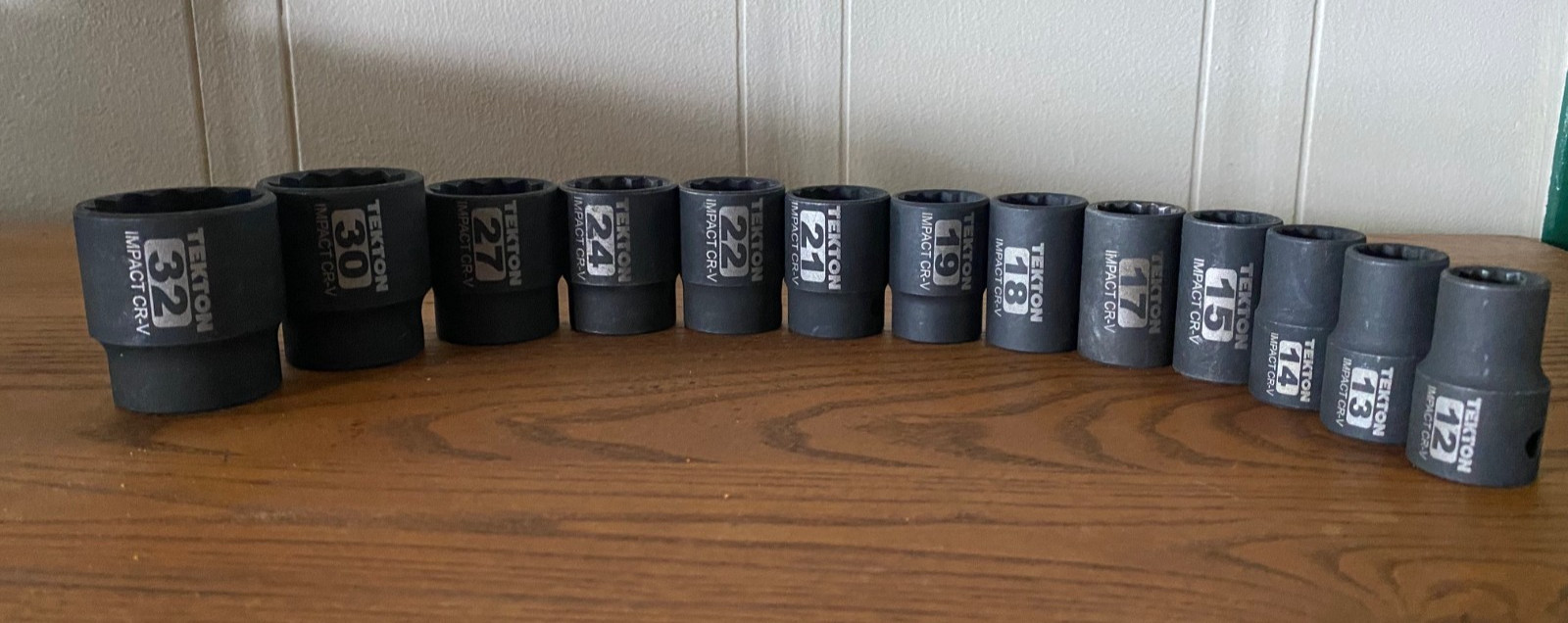 TEKTON 1/2 Inch Drive 12-Point Metric Impact Socket Set, 13-Piece (12-32 mm)