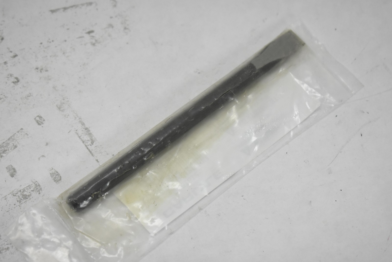 Carlyle CC51612 Cold Chisel Steel Hand Tool Black New Sealed Bag Automotive