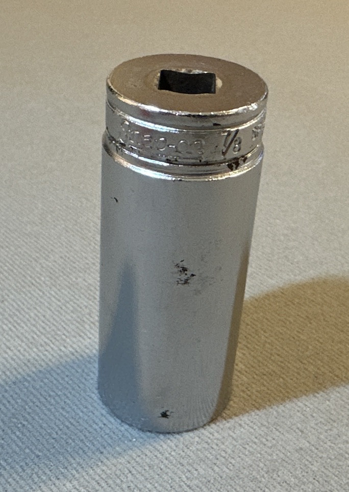 Snap-On SF281 3/8″ Drive, 7/8″ 12 Point Socket