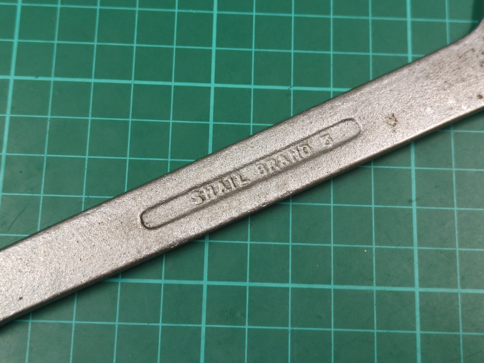 Vintage Snail Brand, 11/16″ AF x 7/16 Whitworth Open Ended Spanner