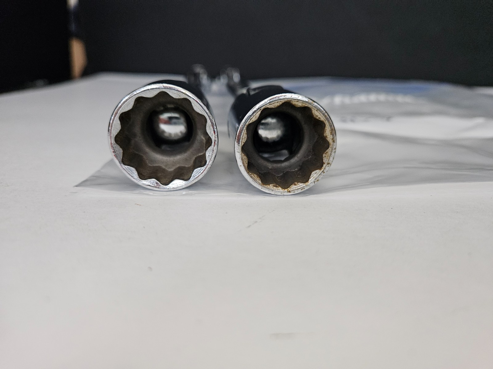 SNAP ON 2 PC #FH2226C & #FH2428C 12 PT DOUBLE FLEX HEAD SOCKET END WRENCHES