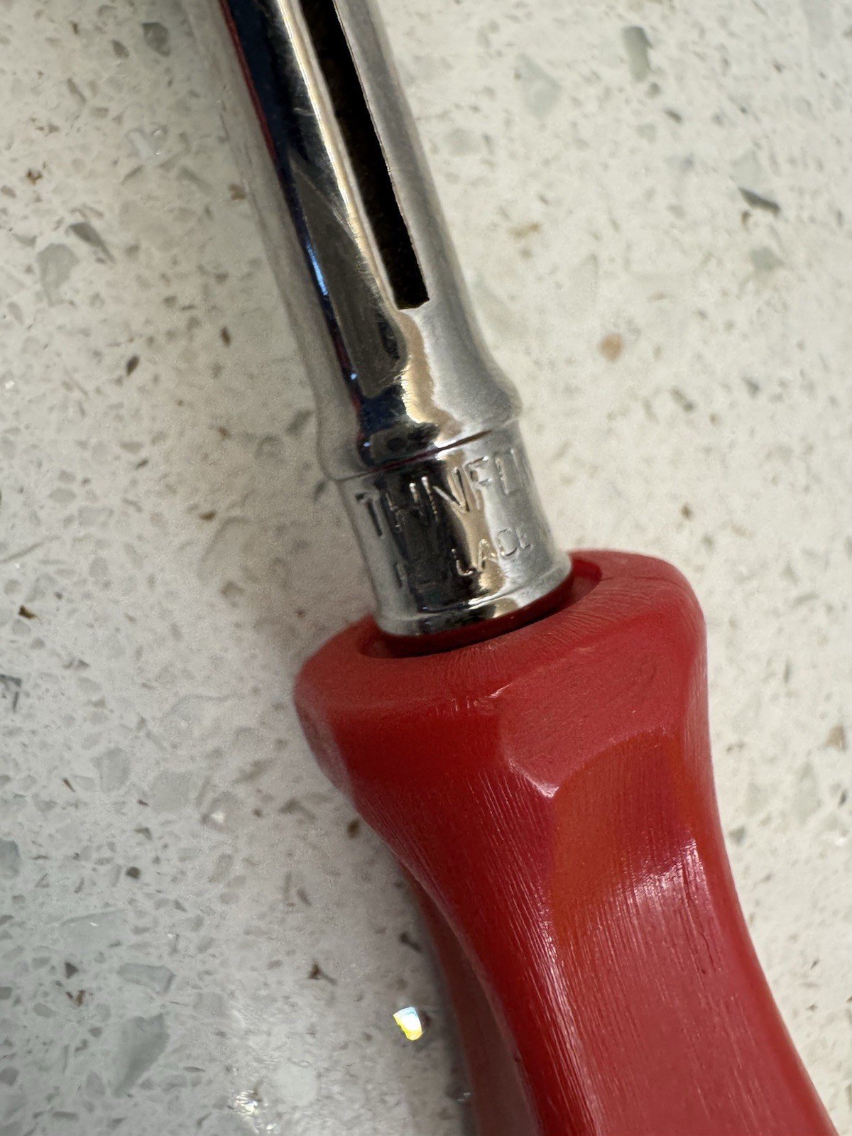 Snap-on THNFD72 1/4″ Drive Red Classic Hard Handle Swivel Ratchet