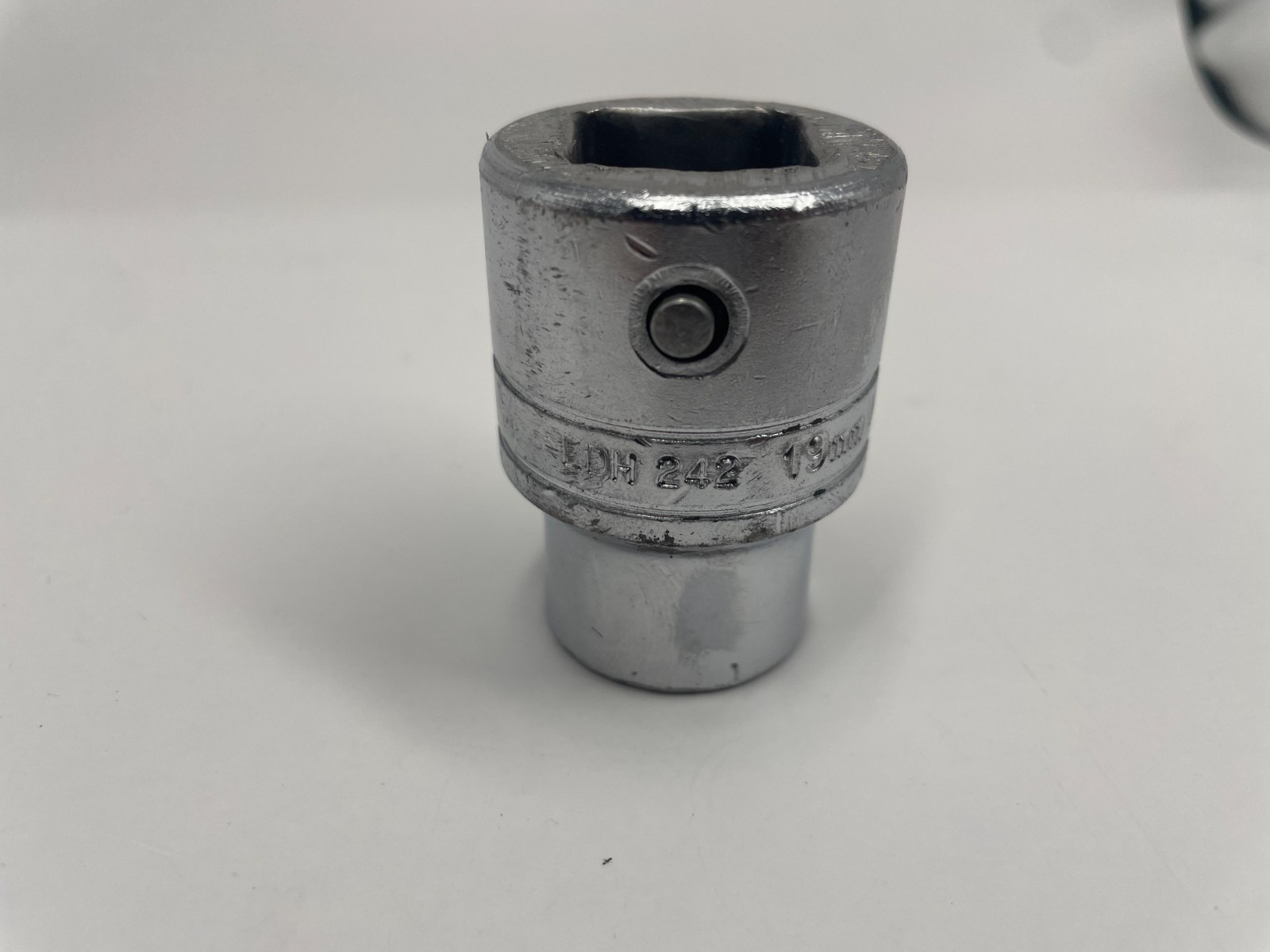 Snap On 3/4″ Drive 3/4″/19MM 12PT SAE Shallow Chrome Socket USA LDH242