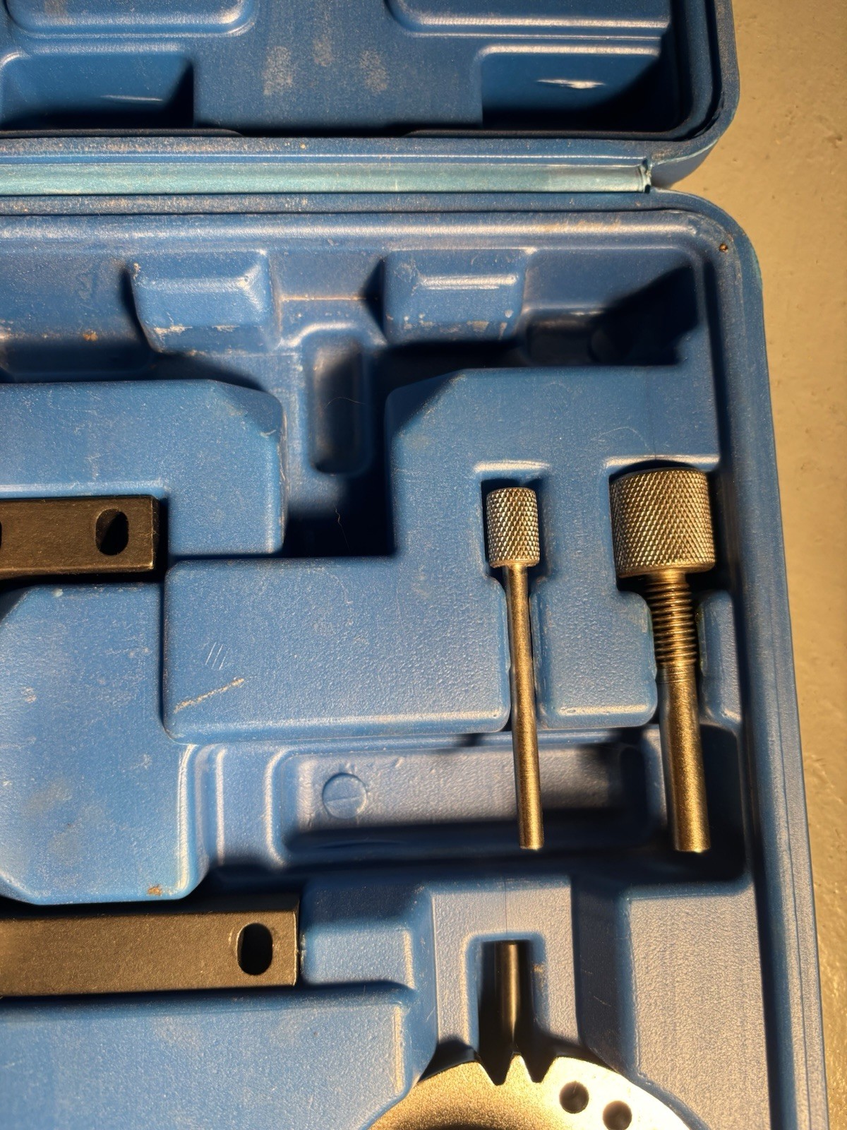 Yuesstloo Engine Camshaft Timing Locking Tool Kit w/ Case