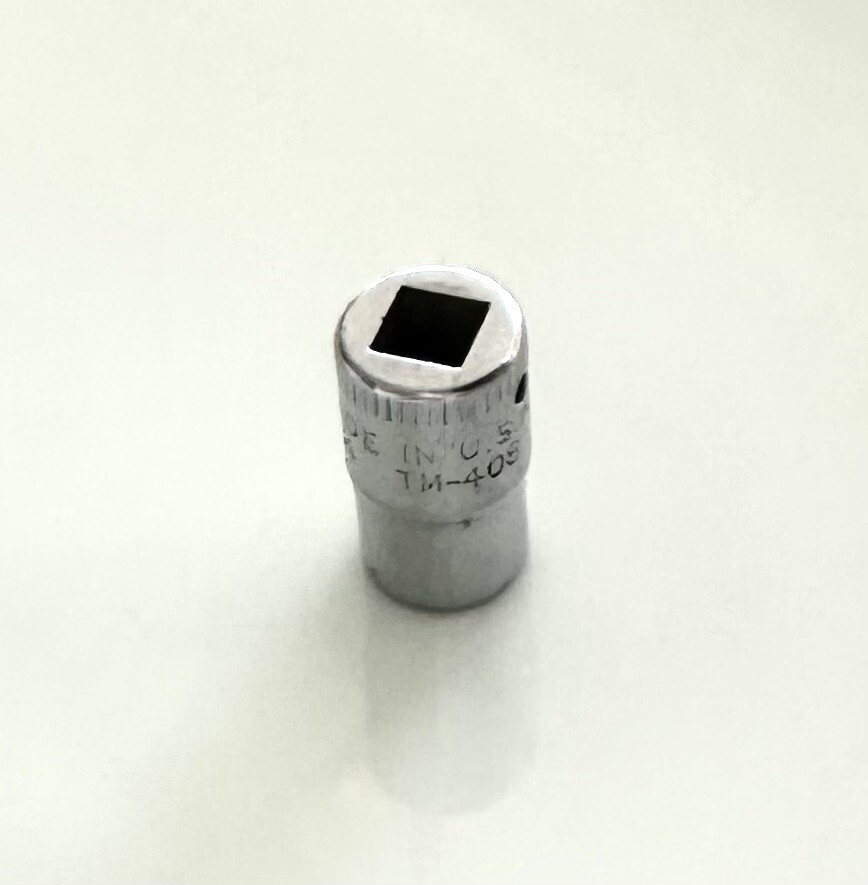 Snap On 1/4″ Drive 8 Point Double Square TM408 1/4″ Socket