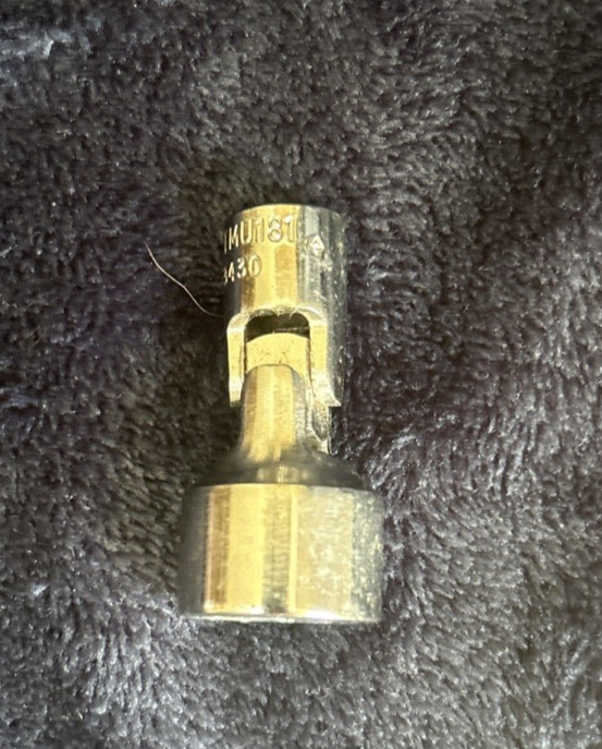 Snap-On TMU181 9/16″ SAE Shallow Universal Swivel Socket 1/4″ Drive 12 Pt-USED