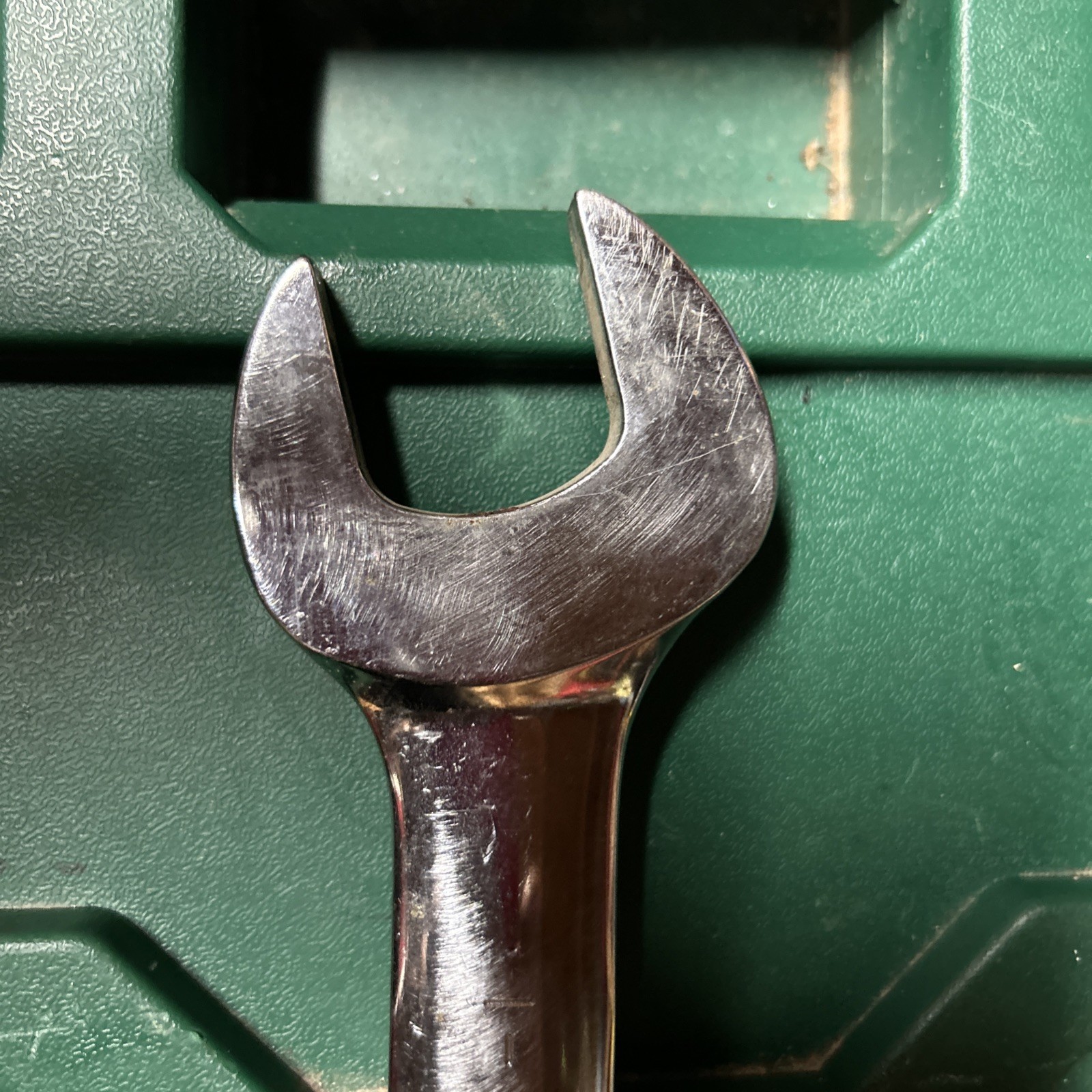 Gearwrench 1-1/4” Professional Combination Ratcheting Wrench SAE 12pt #47812