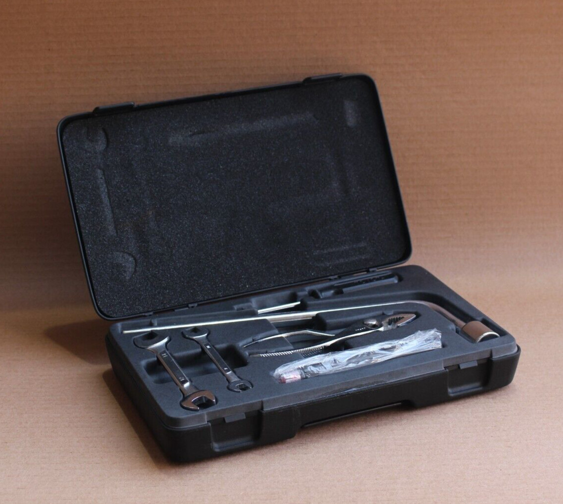 Lexus Ls430, Ls400 Emergency Lug Wrench Toyota OEM Tool Kit