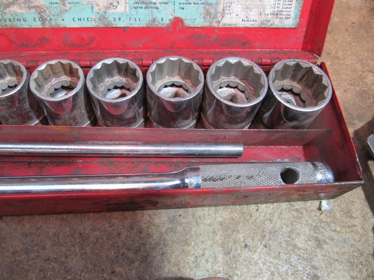 Indestro 7805 1/2″ Drive Socket Set Sockets Breaker Bar Imported Ratched