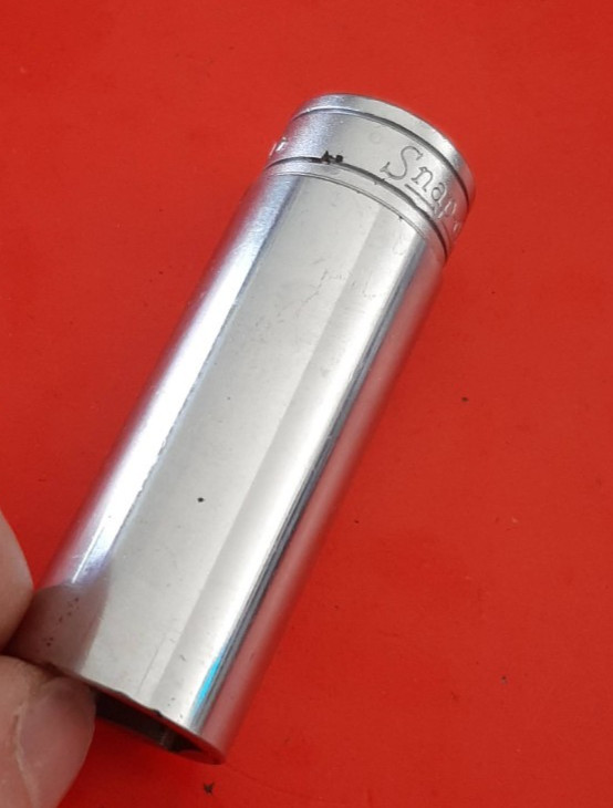 Snap-on Tools USA 3/8″ Drive 6pt Point 11/16″ Deep Chrome Socket SFS221 327
