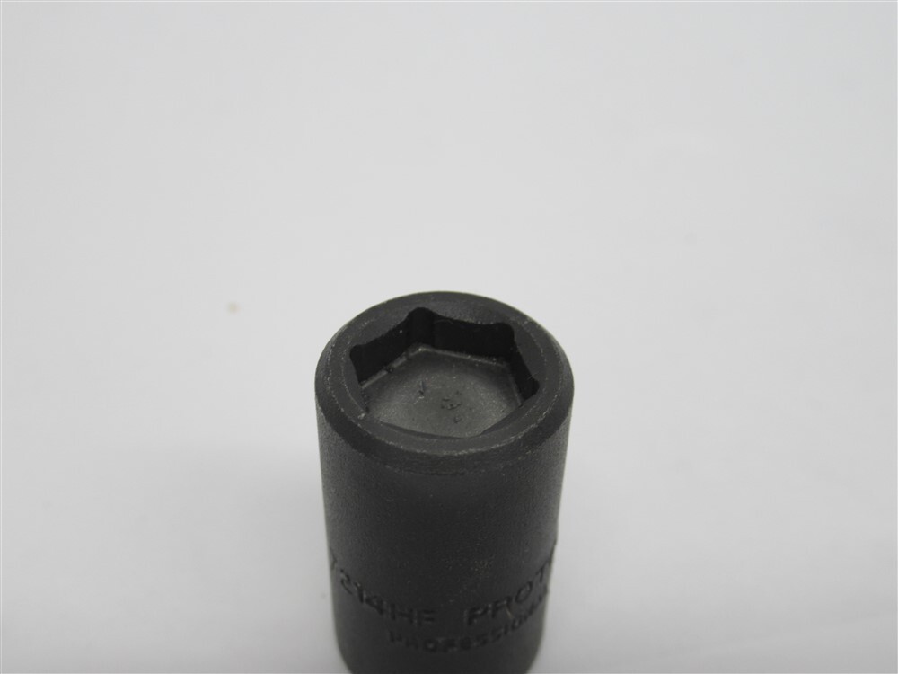 Proto J7214HF, 7/16″ Magnetic Impact Socket, 3/8″ Drive, 6 Point