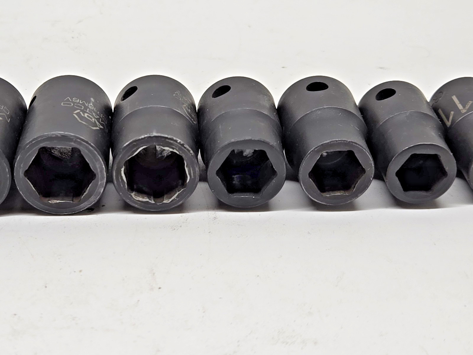 MATCO ADV 14 Piece Socket Set 1/2″ Drive Shallow Impact Metric 6 Point