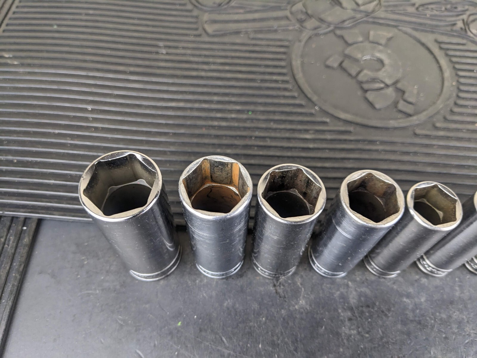 #bg225 Snap on Tools 211SFSY 3/8″ Drive Deep Chrome Socket Set Socket Set