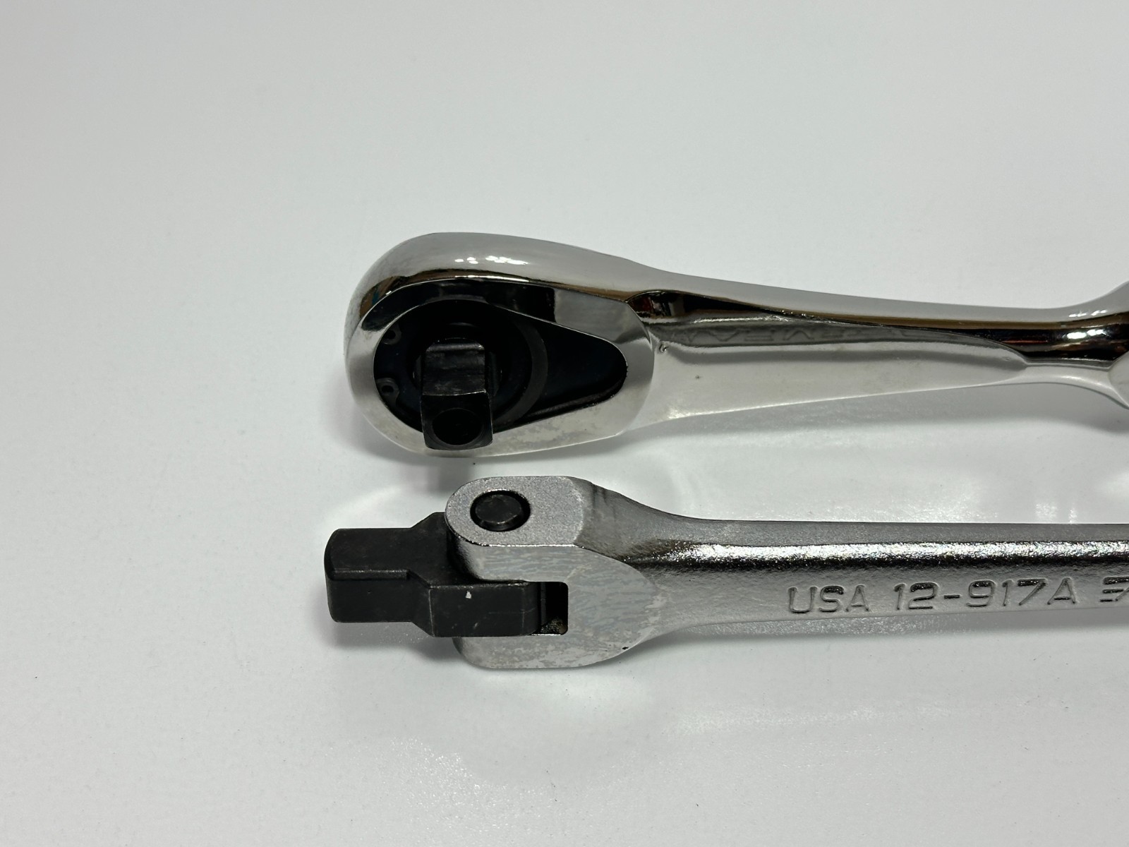 Armstrong Tools USA 12-992 Full Polish Chrome Ratchet w/ Breaker Bar 1/2″ Drive
