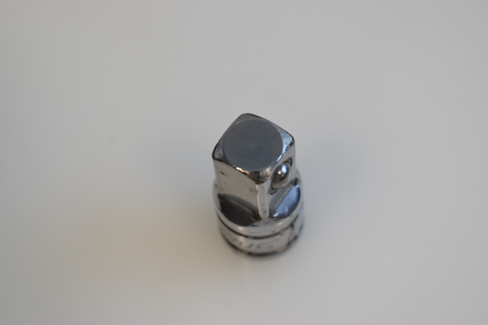 Snap on Tools A2A 3/8″ Drive to 1/2″ Drive Male Adapter Socket USA