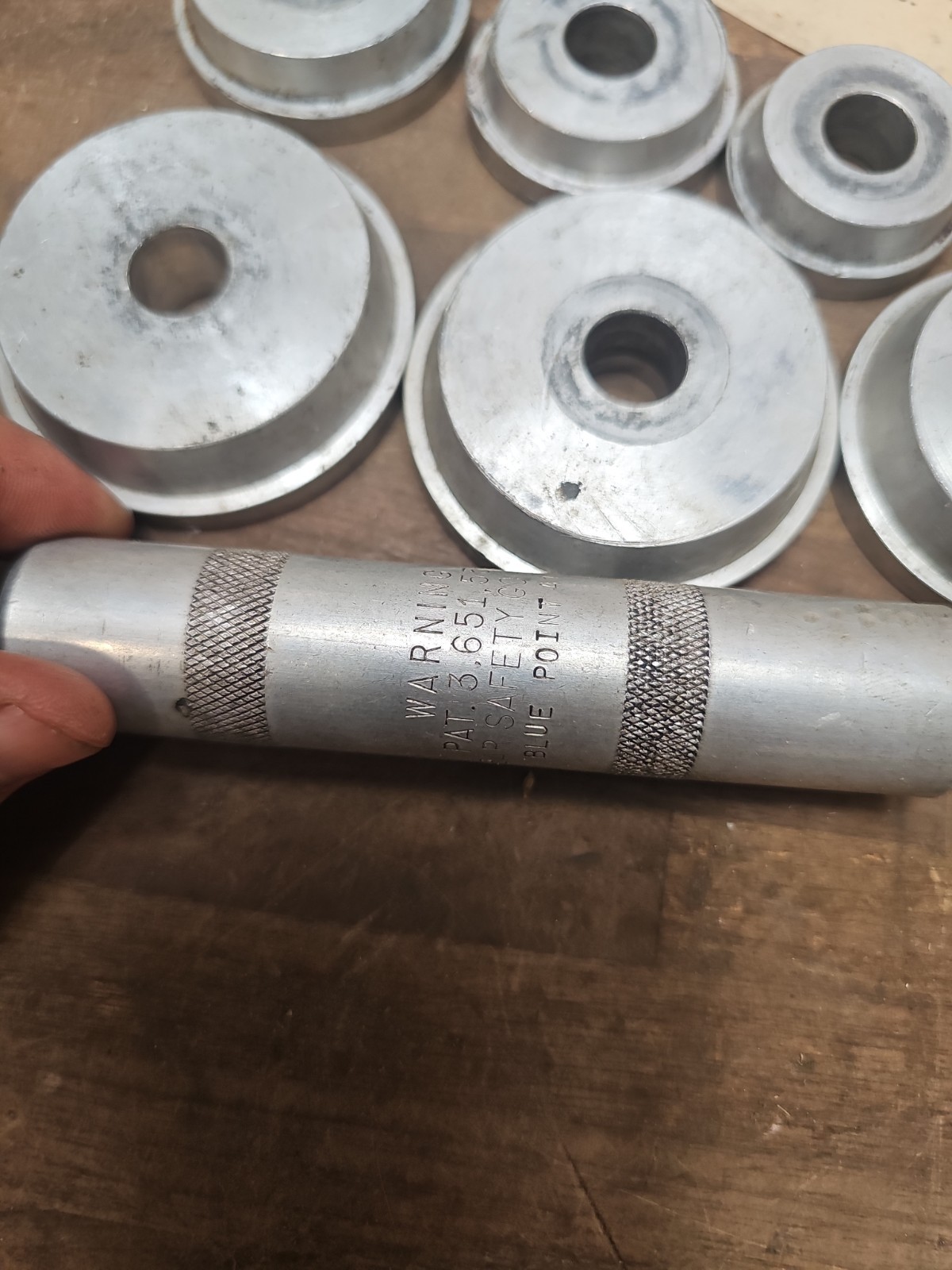 A142- vintage Blue Point Tools Bearing Race And Seal Driver Set A1307