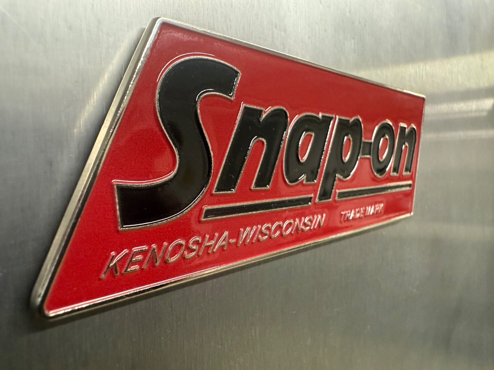 SNAP-ON Tools logo emblem VINTAGE Nameplate 1.5mm thick steel 5” x 2”.Rare.