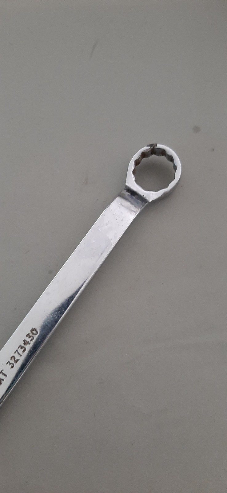 Snap-on Tools USA XB2022 5/8″ x 11/16″ 12pt Point Offset Box End Wrench 614