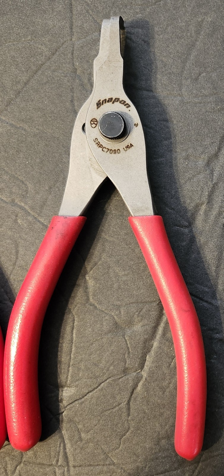 Random Snap On Tool Lot Screw Ratchet Driver Pliers Hammer Awl Snap Ring Retaini