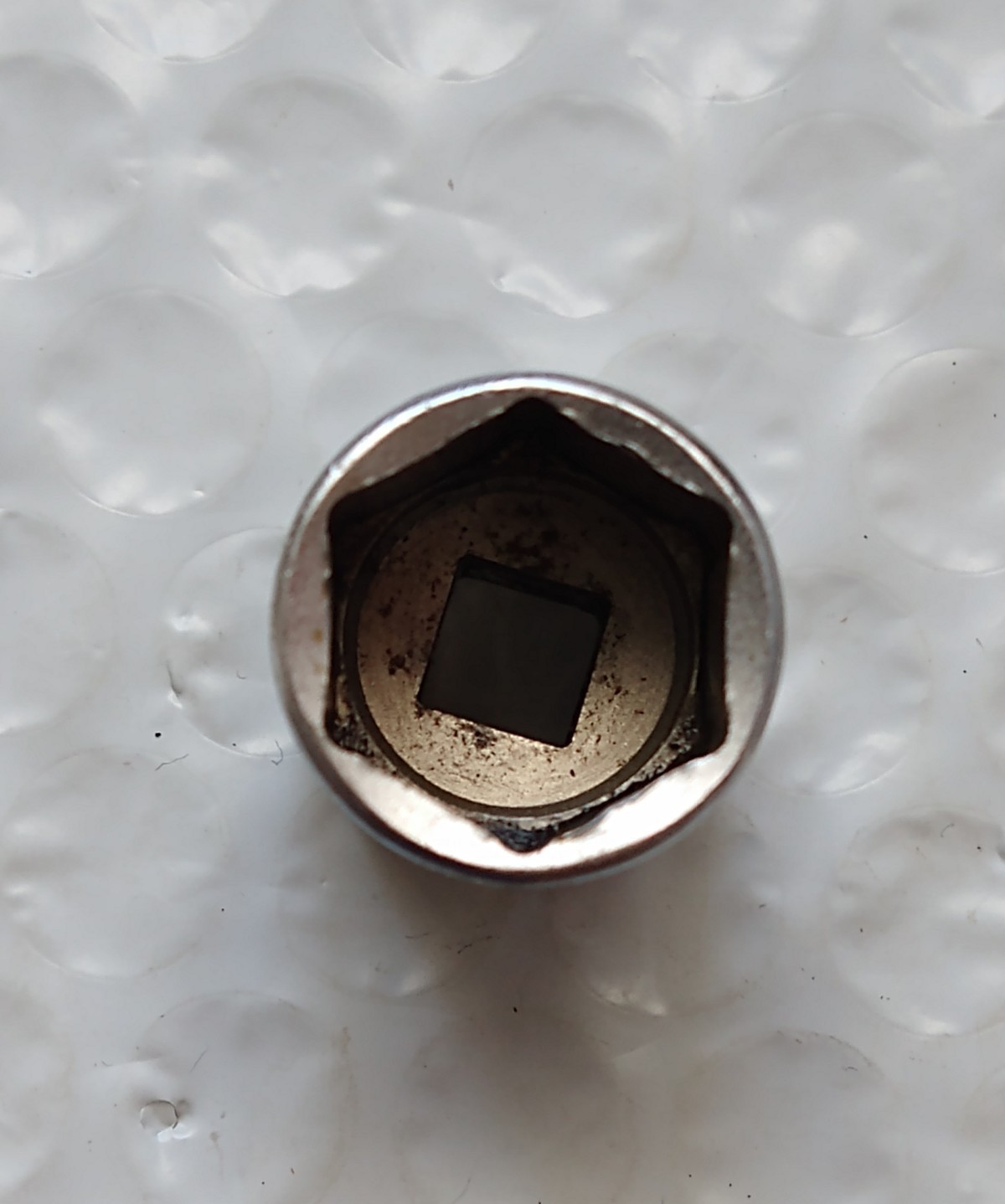 SNAP ON TM18, 1/4″ DRIVE, 9/16″ SOCKET, SHALLOW, 6 POINT.