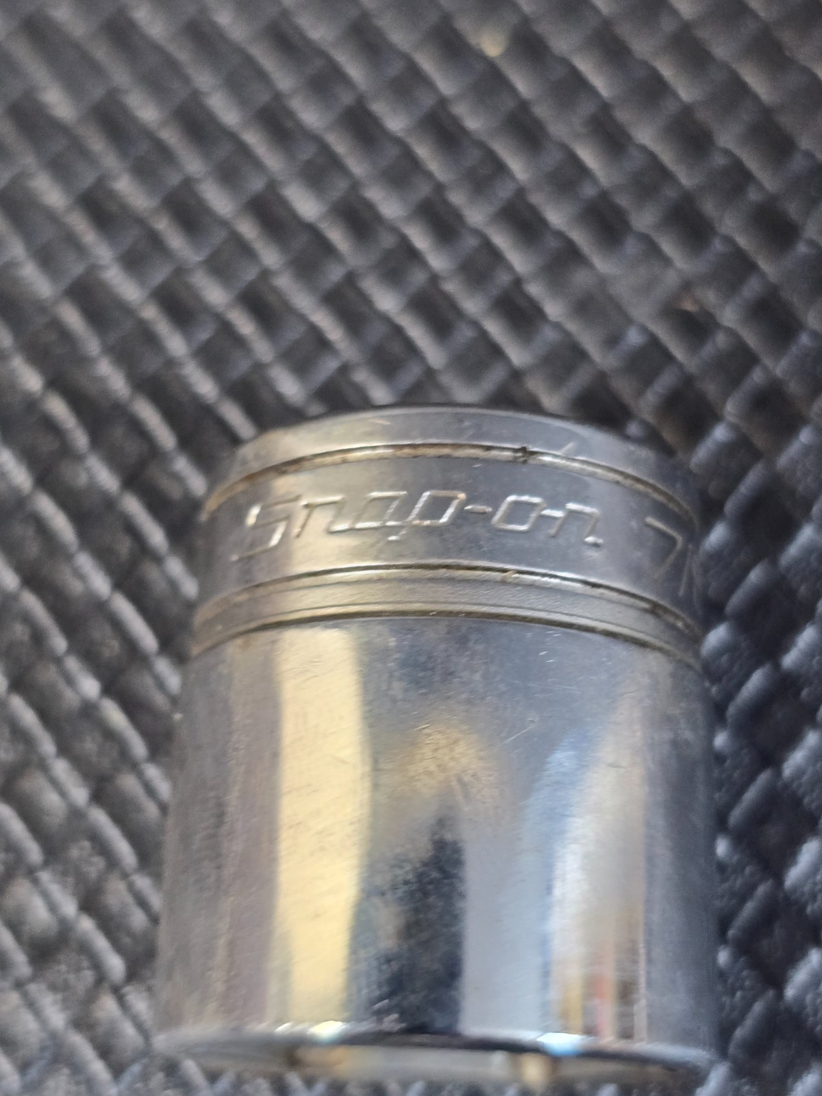 Snap-On Tools FSS281 Shallow Chrome Socket 7/8″ SAE 3/8″ Drive 6pt USA