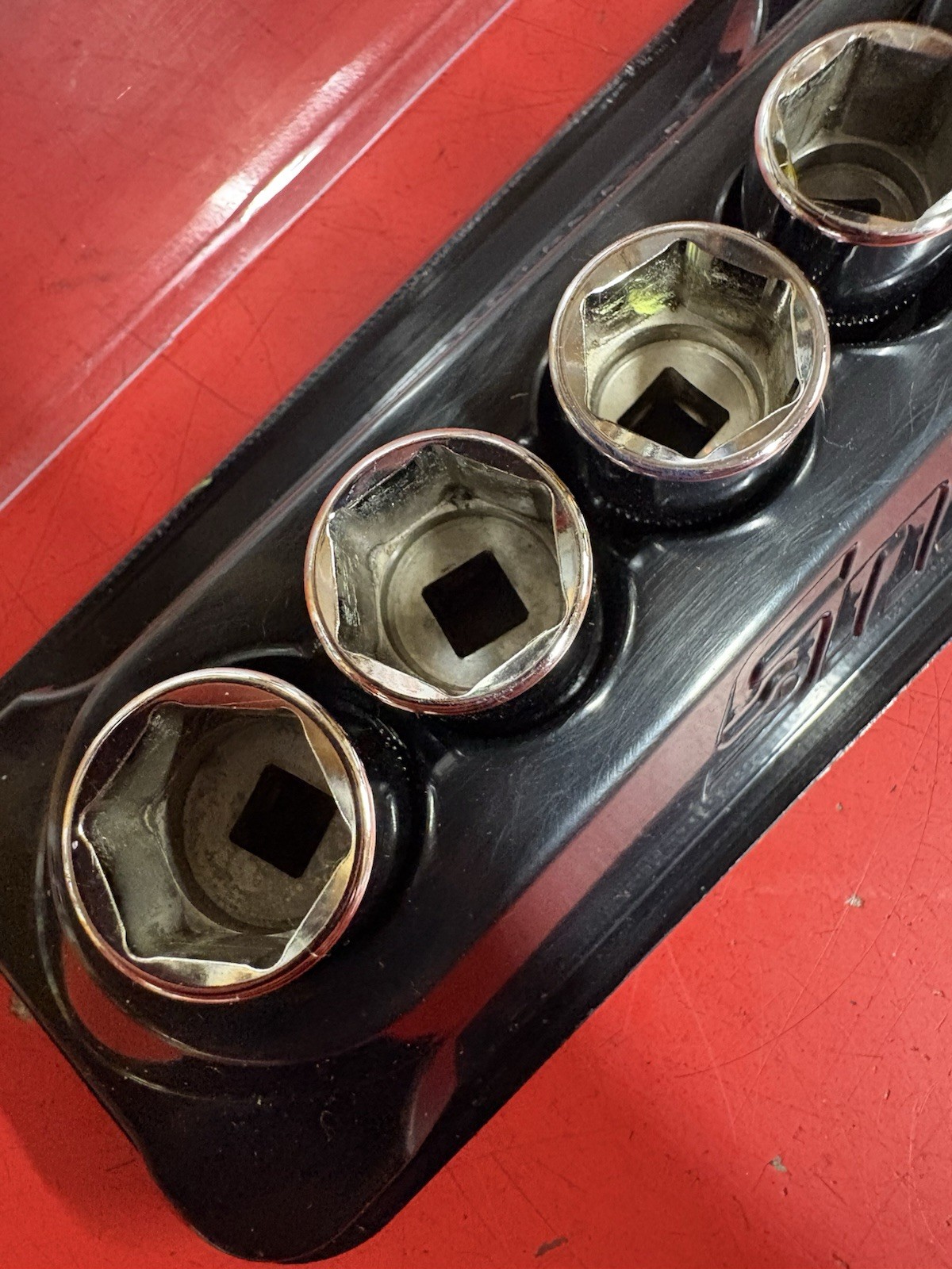 New Snap-on™ 1/4″ drive 5 thru 15 mm 6-point Shallow Socket Set 112TMMY