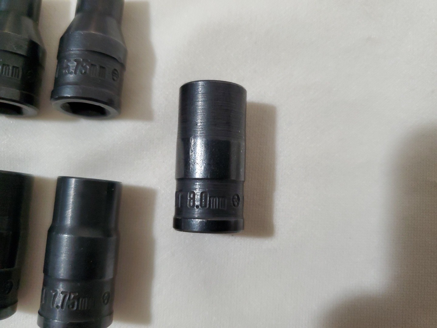 Mac Tools 13 Piece 1/4″ Drive Twist Socket Set Metric 4.0mm-8mm, (0.25″ grads)