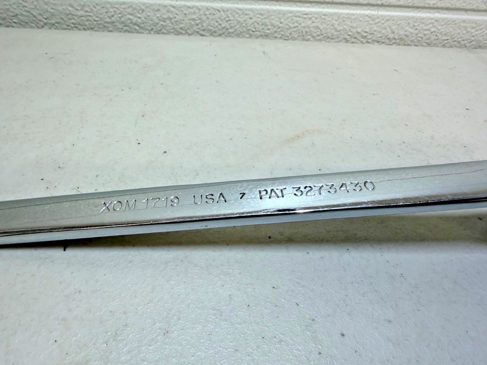 Snap On XOM1719 Metric 12 Point Double Box End 17mm / 19mm Deep Offset Wrench