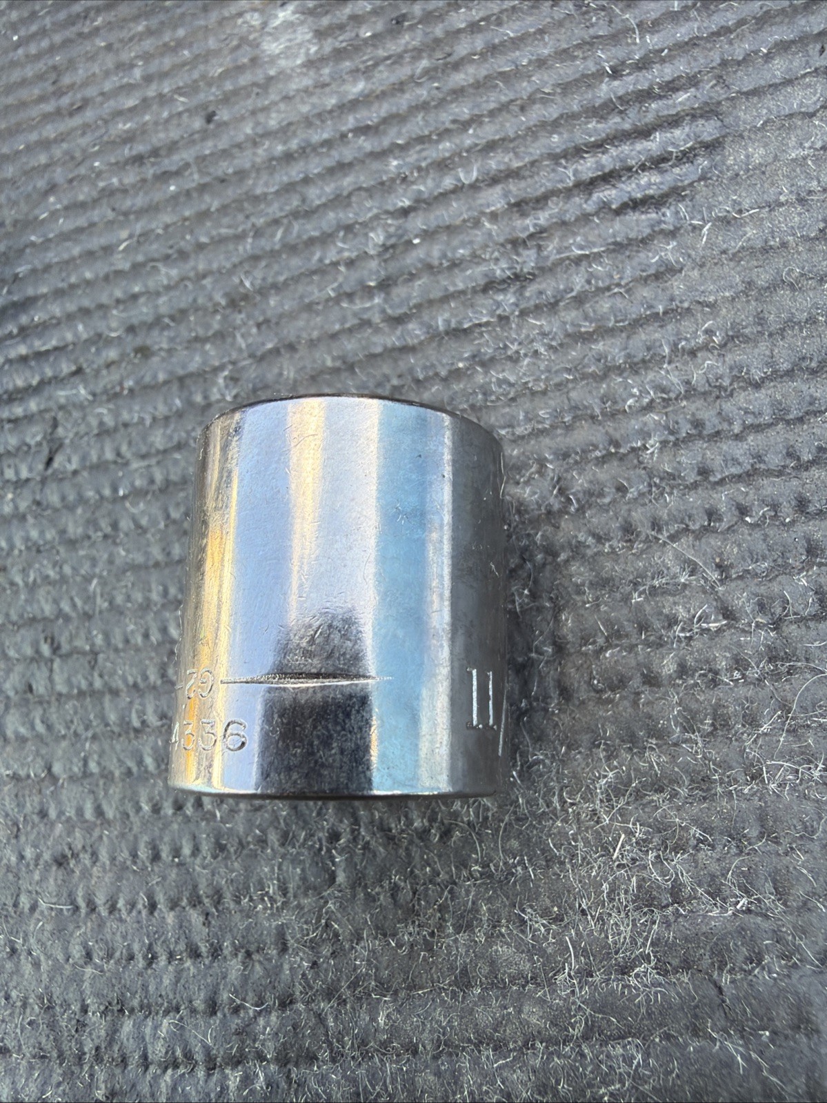 Craftsman 3/8″ Drive 11/16″ 12 Point Shallow Socket SAE 44336-G2 Inverted USA