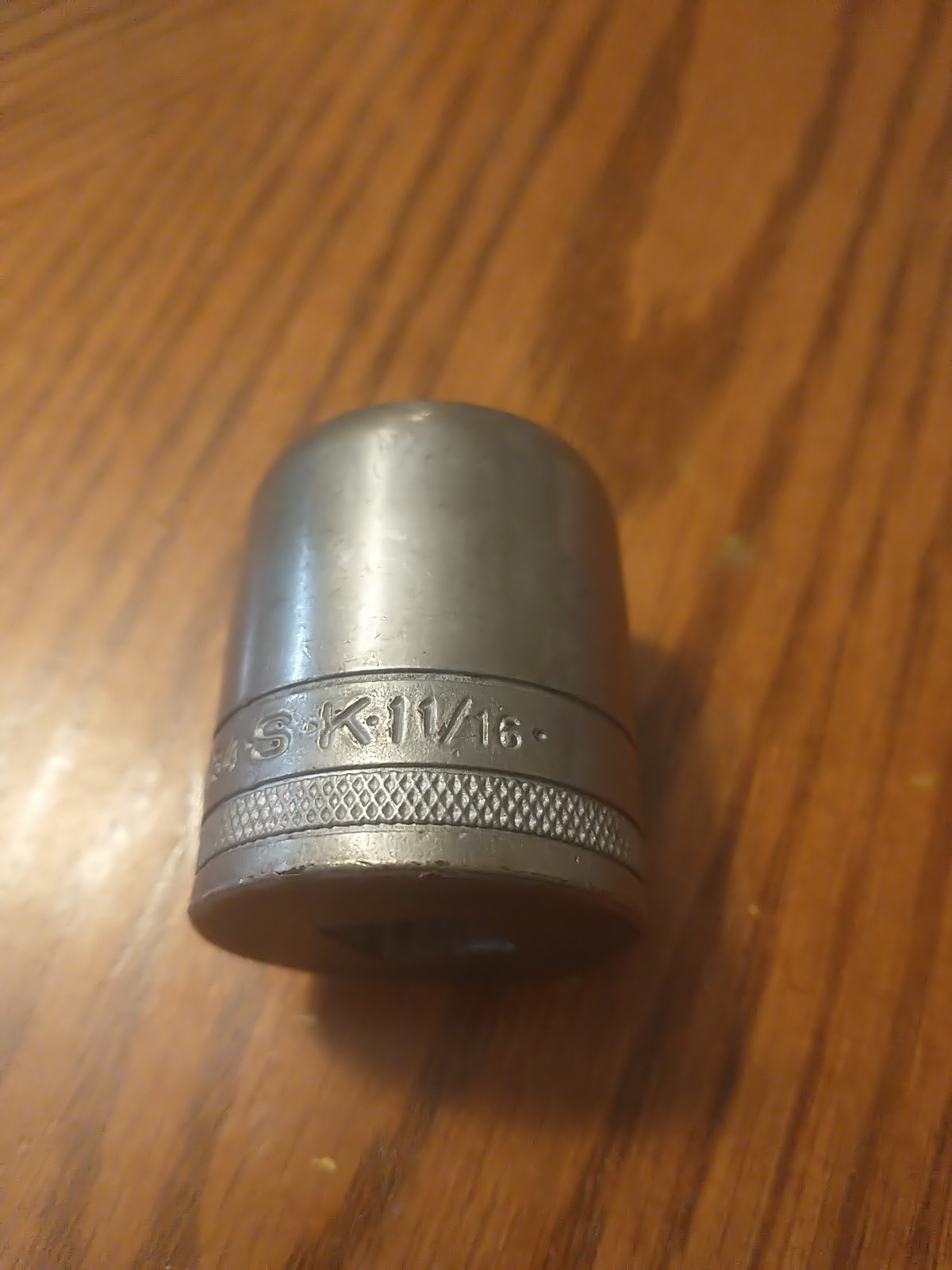 SK Wayne 1/2″ Drive 12 Point 1-1/16 In SAE Socket Model 40134 USA