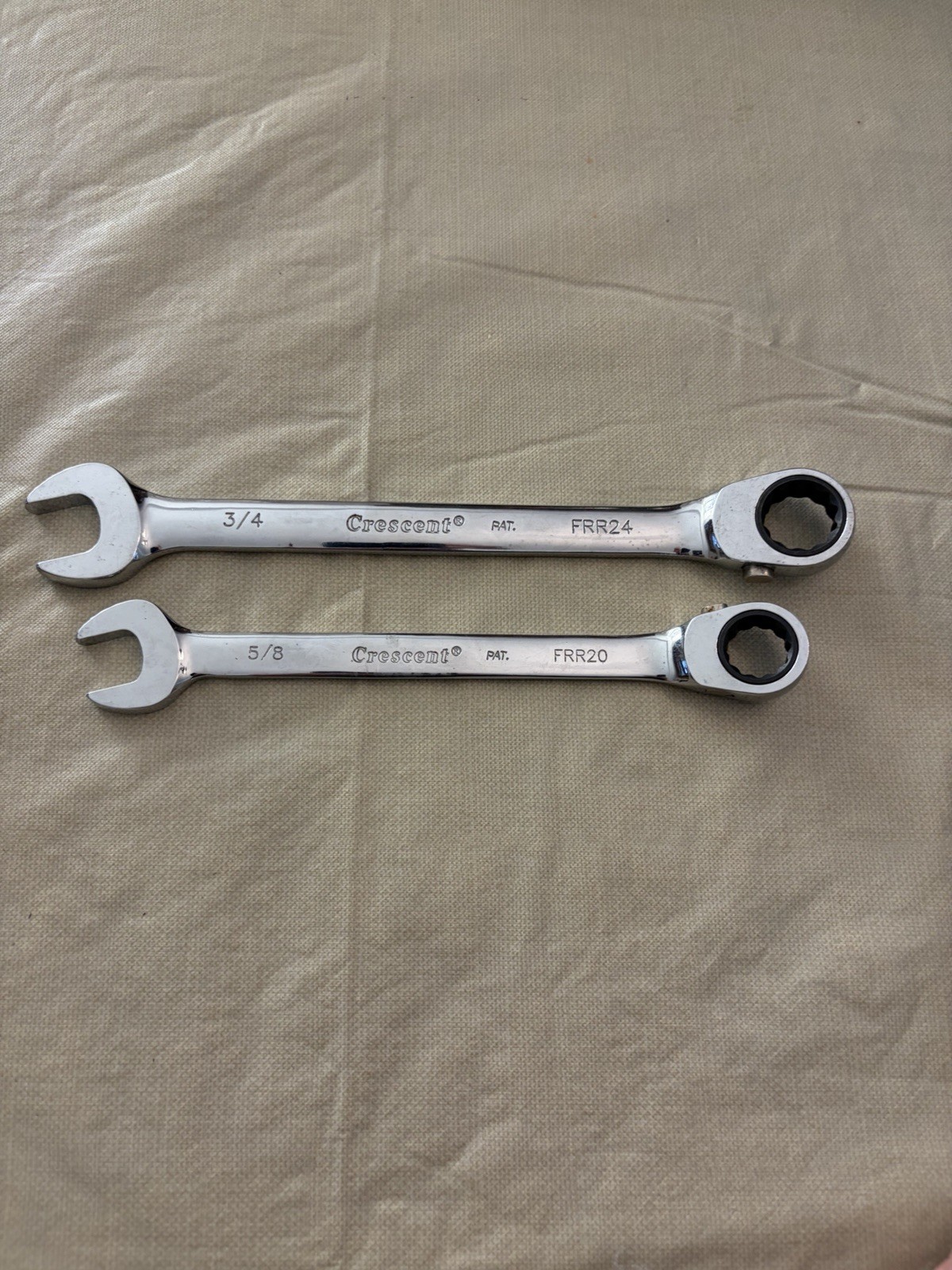 Crescent Wrench 2 Pc – 3/4”, 5/8” Combination Ratcheting Box End Reversible