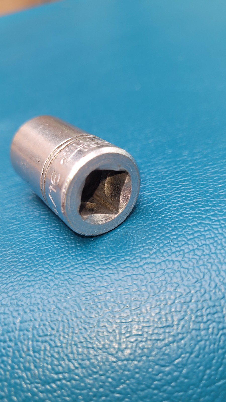 Williams 9/16″ Socket B-1218 3/8″-Drive 12-Point SAE MADE IN USA